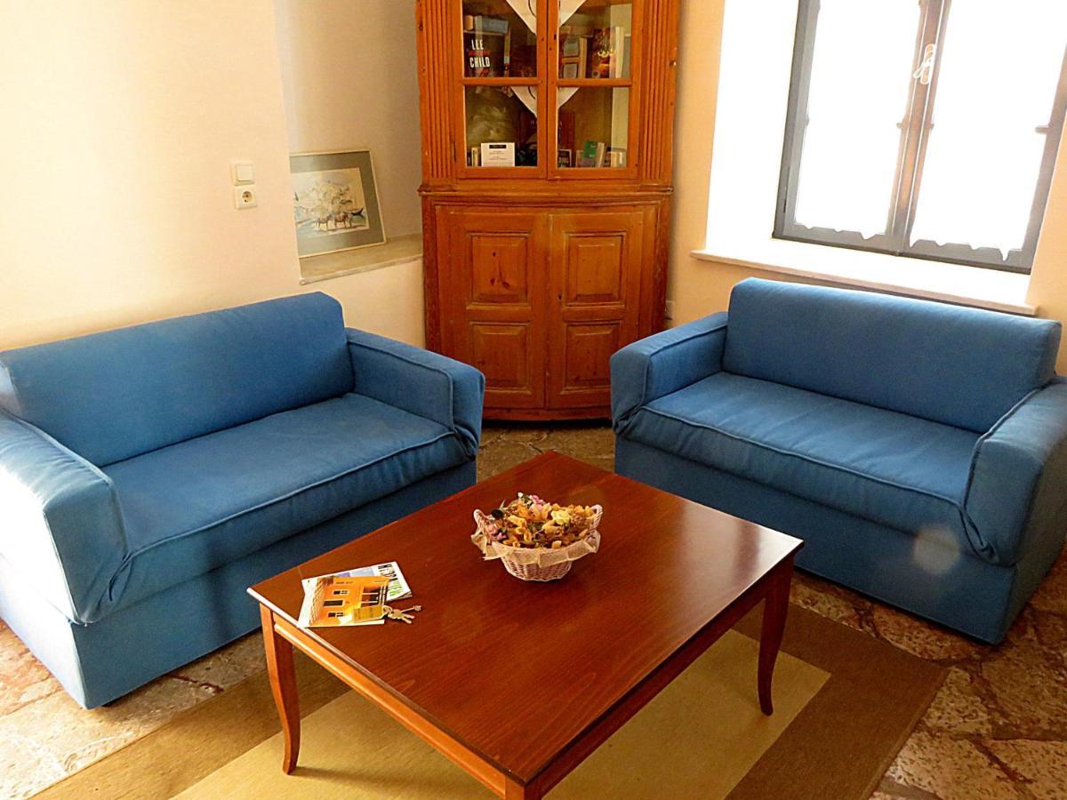 Phaedra Hotel Hydra  Esterno foto