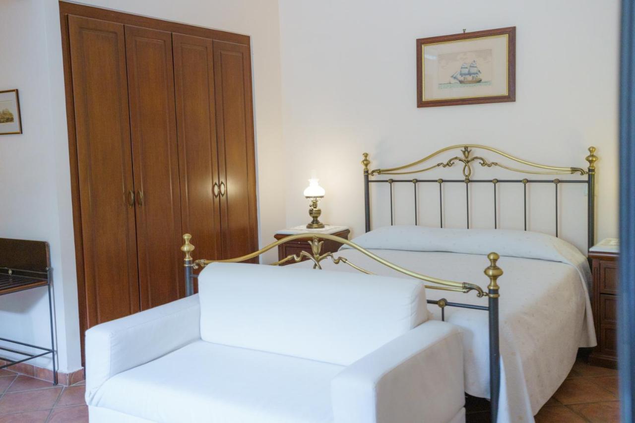 Phaedra Hotel Hydra  Esterno foto