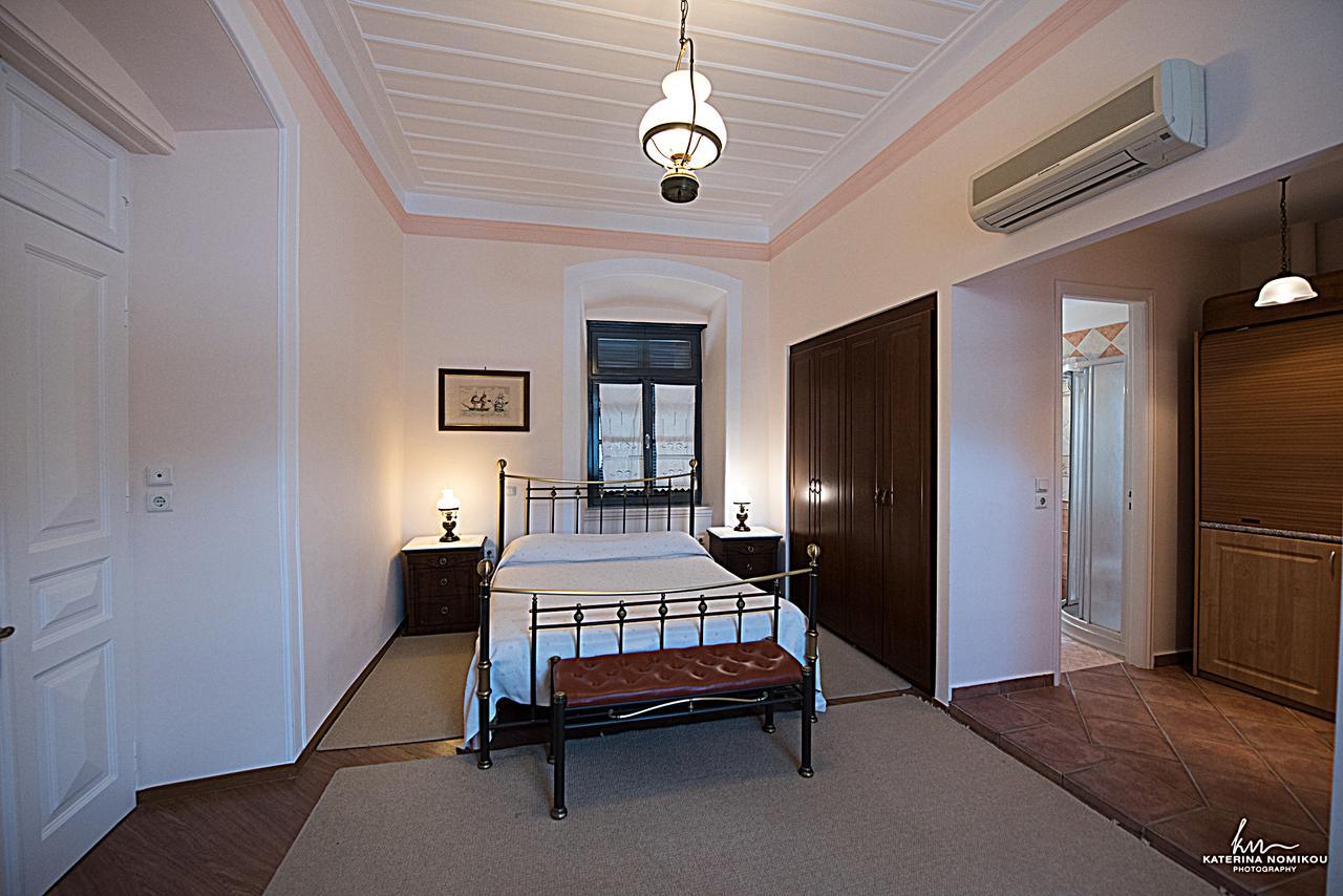 Phaedra Hotel Hydra  Esterno foto