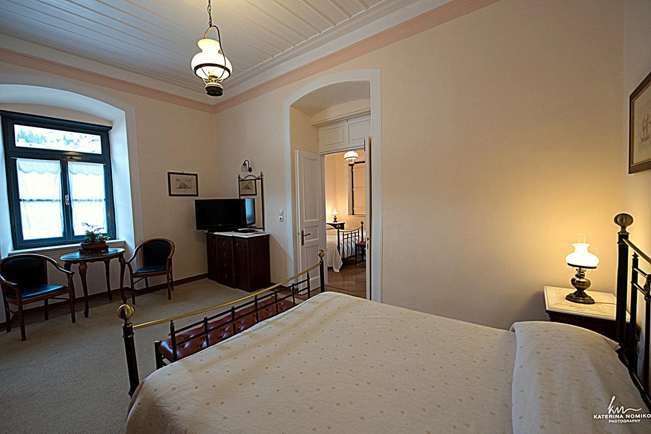 Phaedra Hotel Hydra  Esterno foto